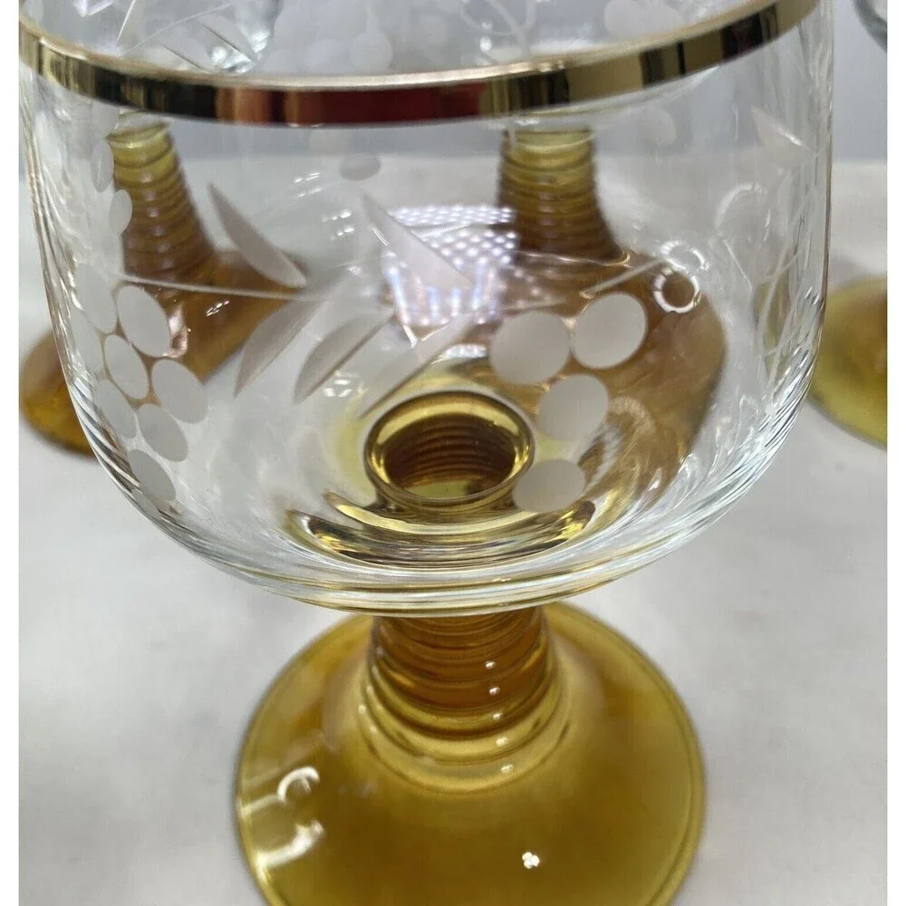 7 Roemer Amber Brown Beehive‎ Etched Grapes Gold Trim Wine Glasses Vintage